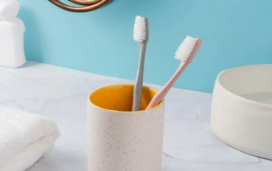 Eco-Friendly Oral Care: The Benefits of Switching to Rice Husk Tooth Brushes